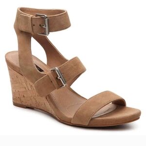 Tahari Tan Leather Suede Strappy Heeled Cork Wedges Sandals Size 10